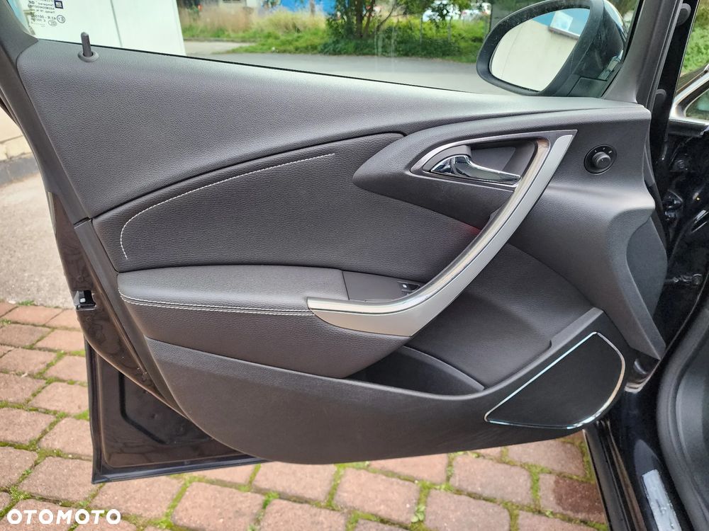 Opel Astra 1.4 Turbo Cosmo - 35