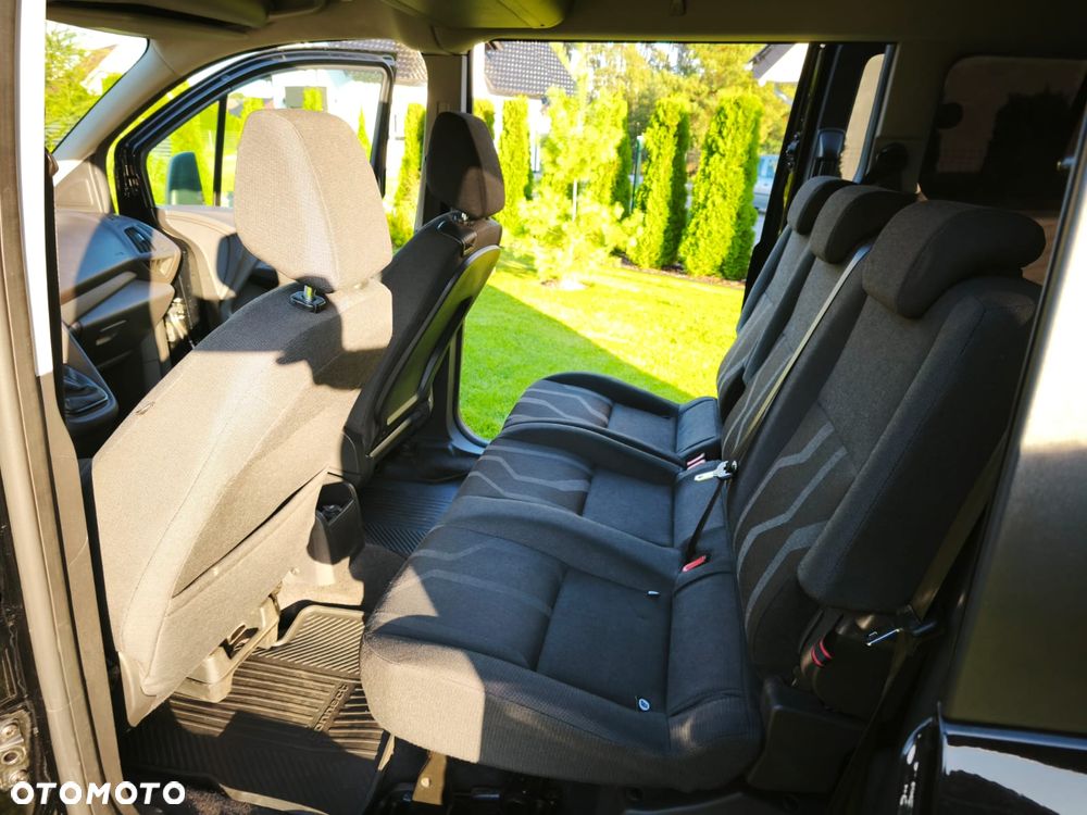 Ford Tourneo Connect Gr 1.5 TDCi Trend - 21