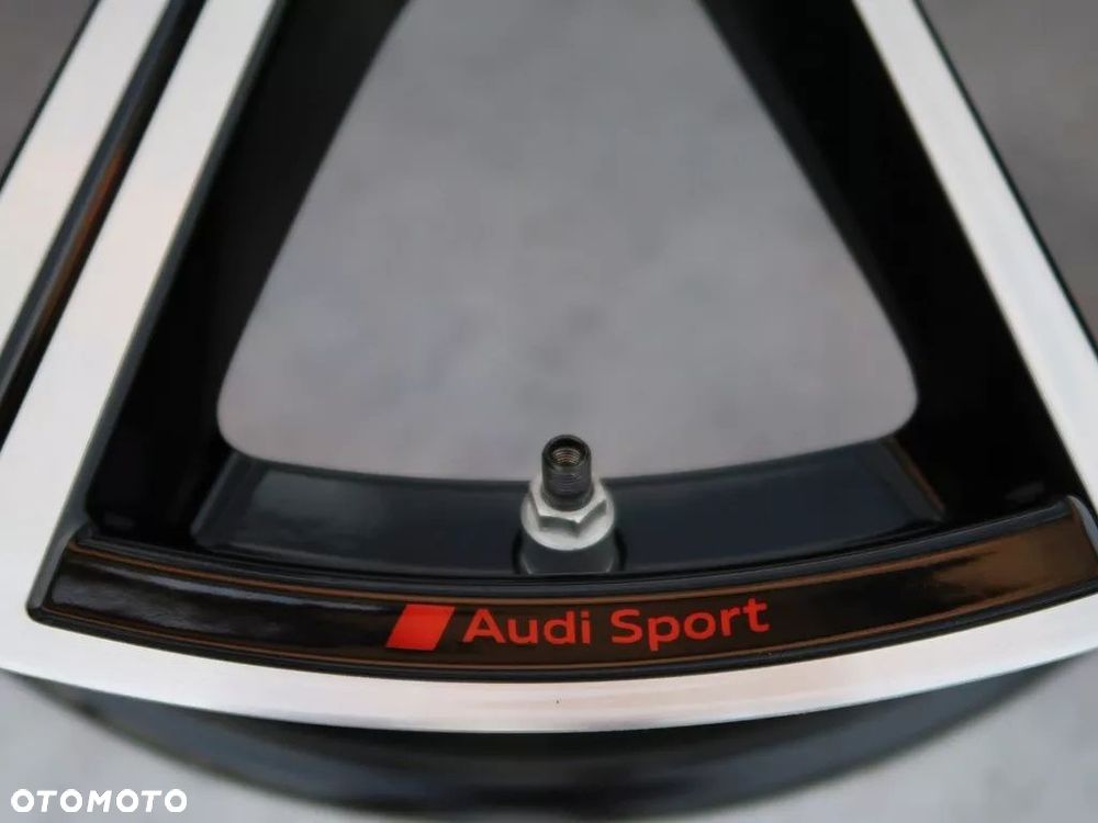 ORYGINALNE FELGI 22'' AUDI SPORT AUDI RSQ8 SQ8 SQ7 Q7 RSQ8 E -TRON - 8