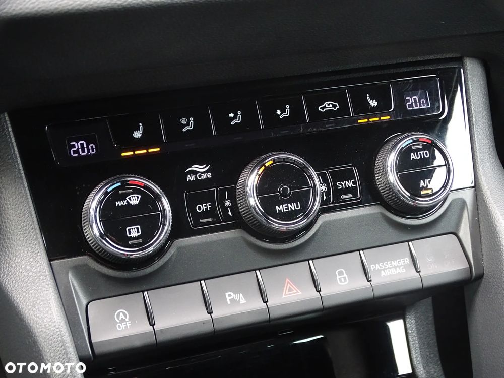 Skoda Karoq 2.0 TDI SCR DSG Style - 20