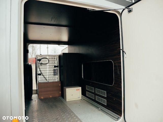 Burstner ELEGANCE I728 - 6