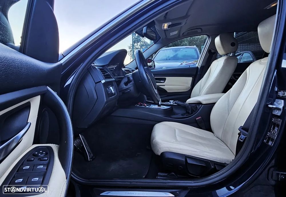 BMW 320 d Touring Aut. Luxury Line - 28