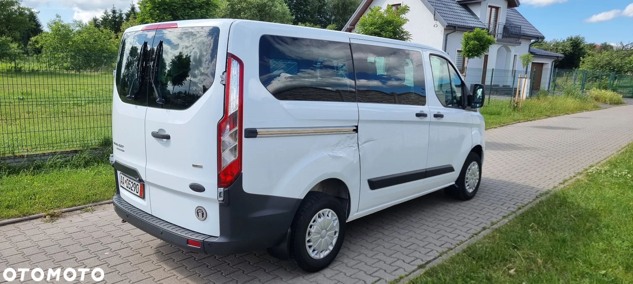 Ford Transit Custom - 11