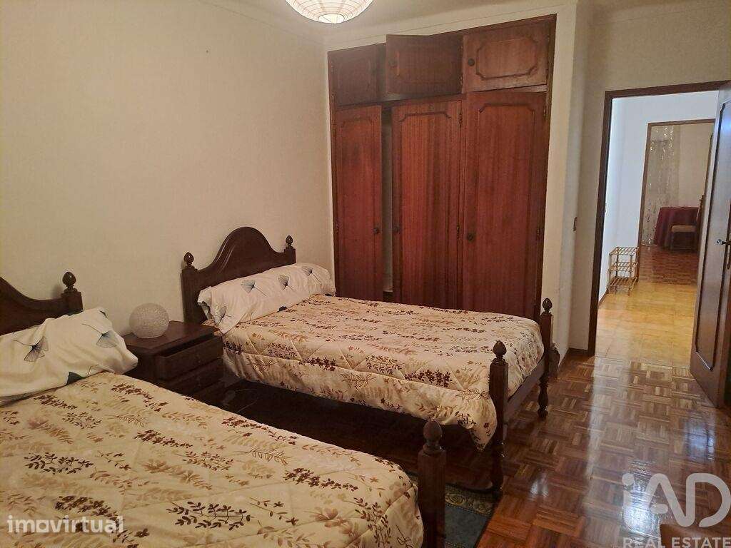 Apartamento T2 em Buarcos E São Julião de 96,00 m2 - Grande imagem: 3/9