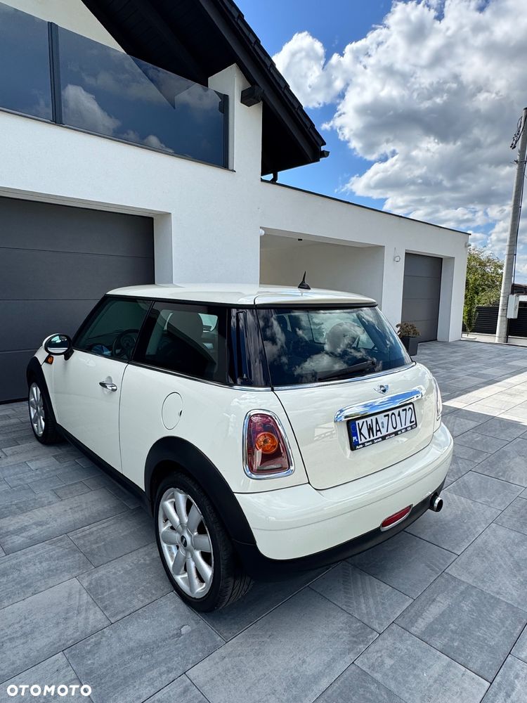 MINI ONE Standard - 7