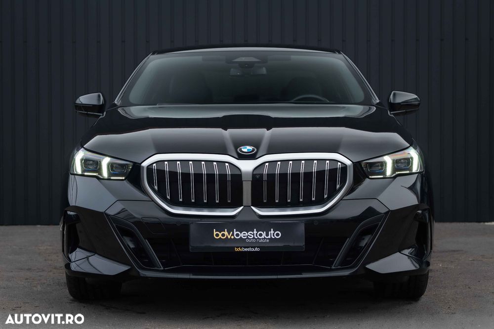 BMW Seria 5 520d AT MHEV - 2