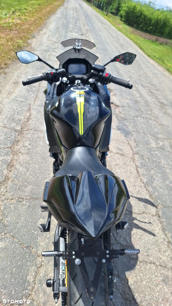 Kawasaki Ninja - 17