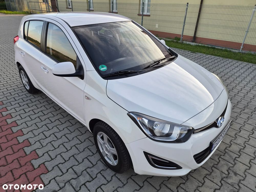 Hyundai i20 1.2 Trend - 4