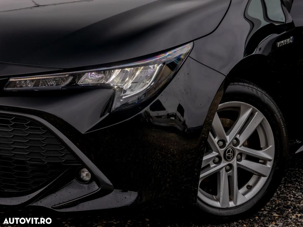Toyota Corolla 2.0 Hybrid Business Edition - 10