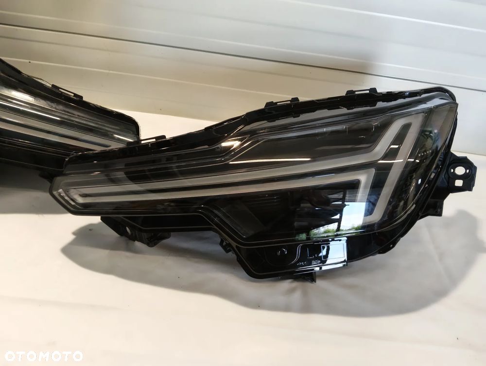 Volvo XC90 NM FULL LED 2025 KOMPLET LAMP PRZEDNICH 32365985/32365980 - 6