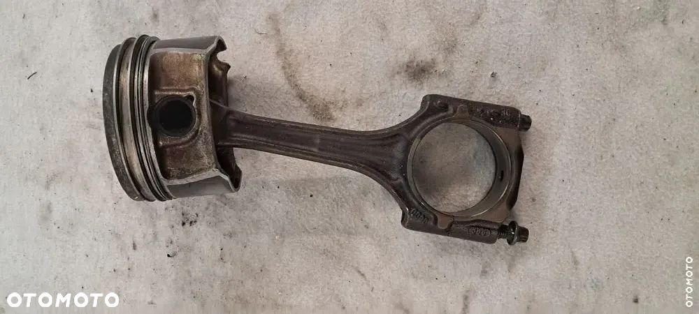 Tłok Korbowód Silnika BPJ 2.0TFSI 82L143 Audi A4 A6 - 1
