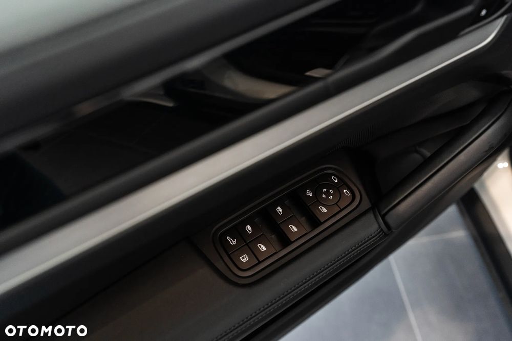 Porsche Cayenne E-Hybrid PHEV - 24