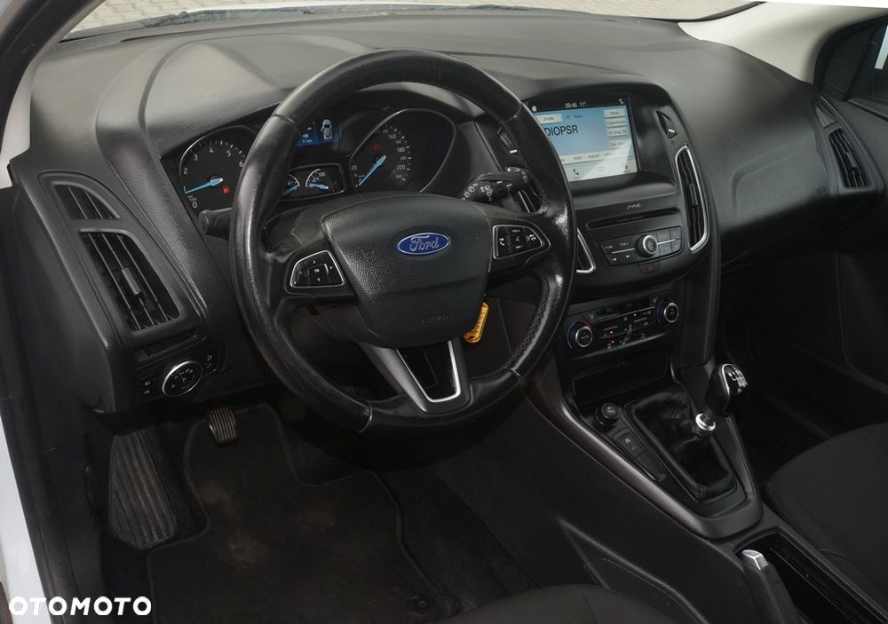 Ford Focus - 29