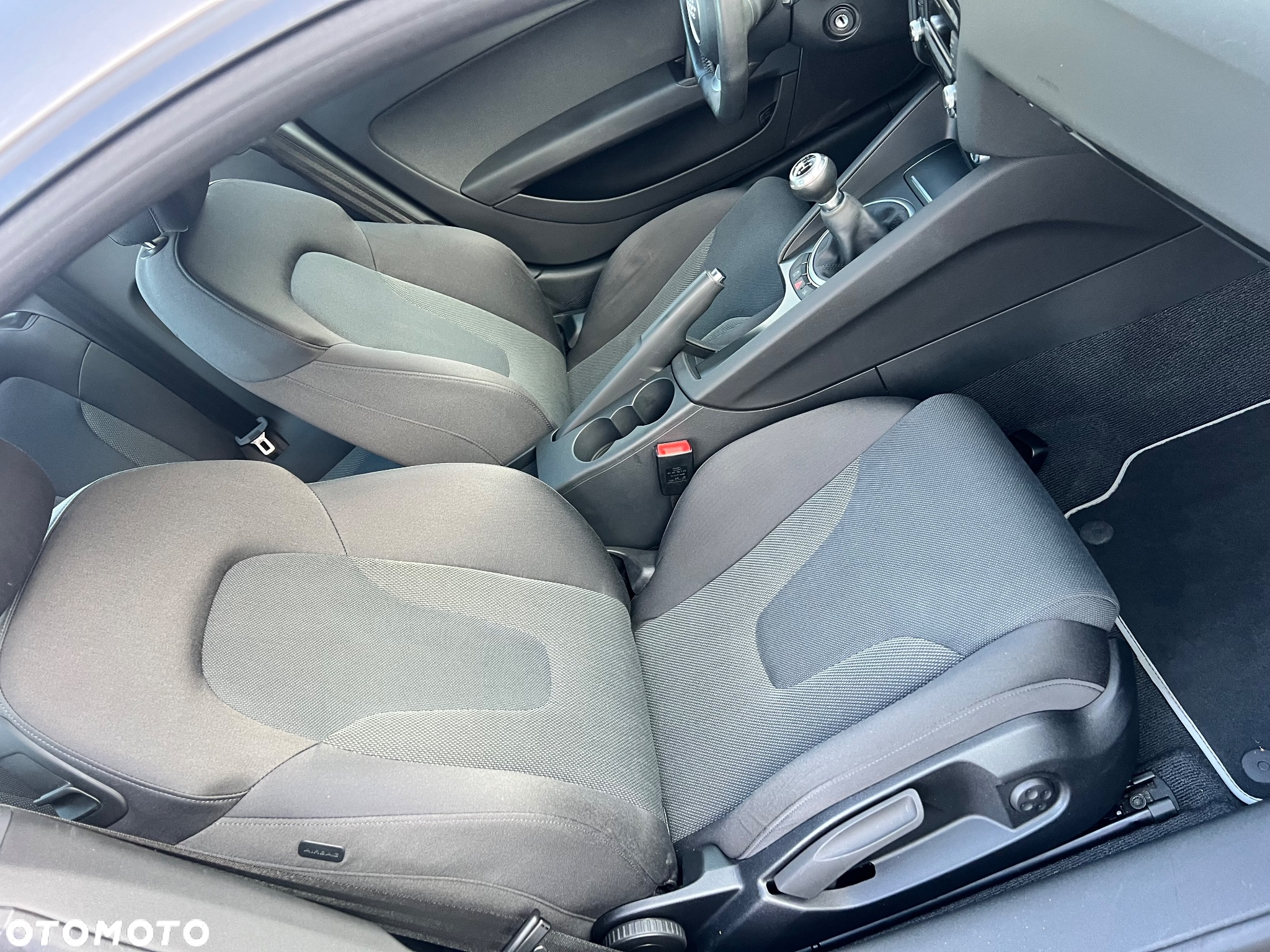 Audi TT Coupé 1.8 TFSI - 10