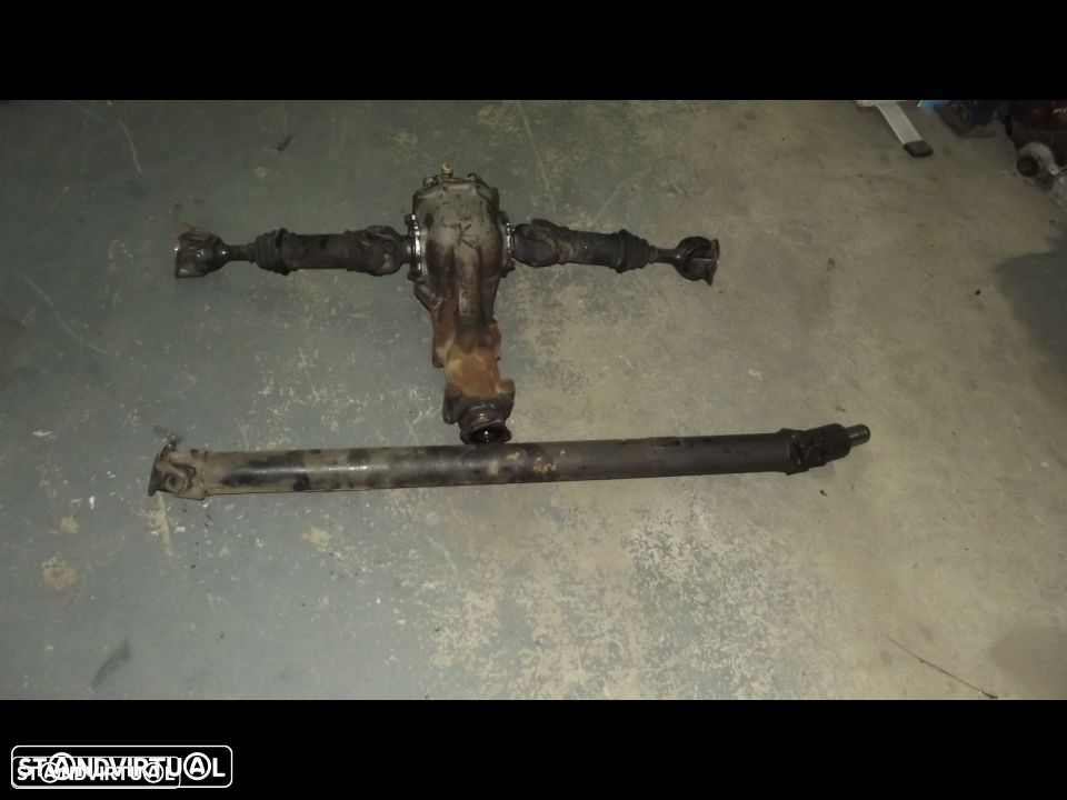 datsun 180 B diferençial c/mangas de eixo e veio de transmissao - 6