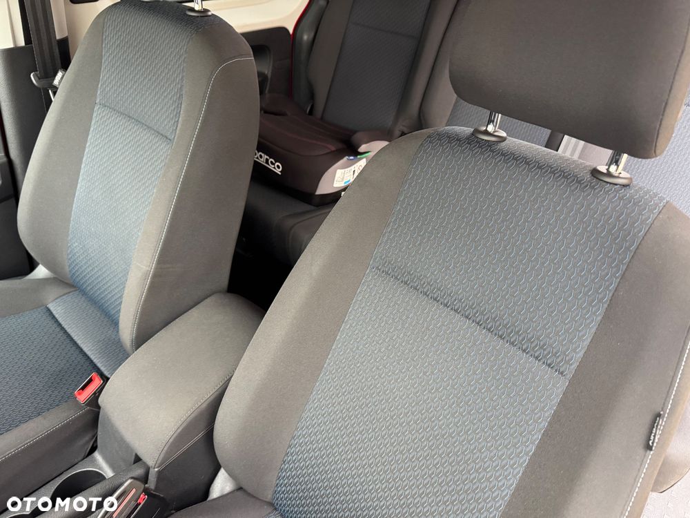 Volkswagen Caddy 2.0 TDI Comfortline - 12