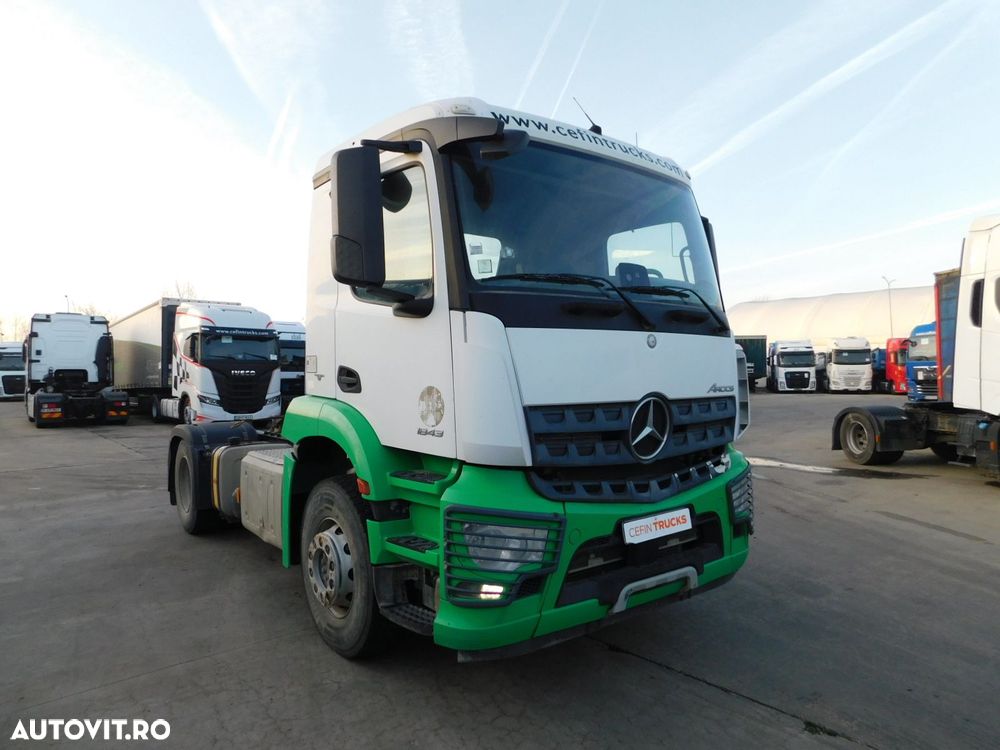 Mercedes-Benz Arocs - 2