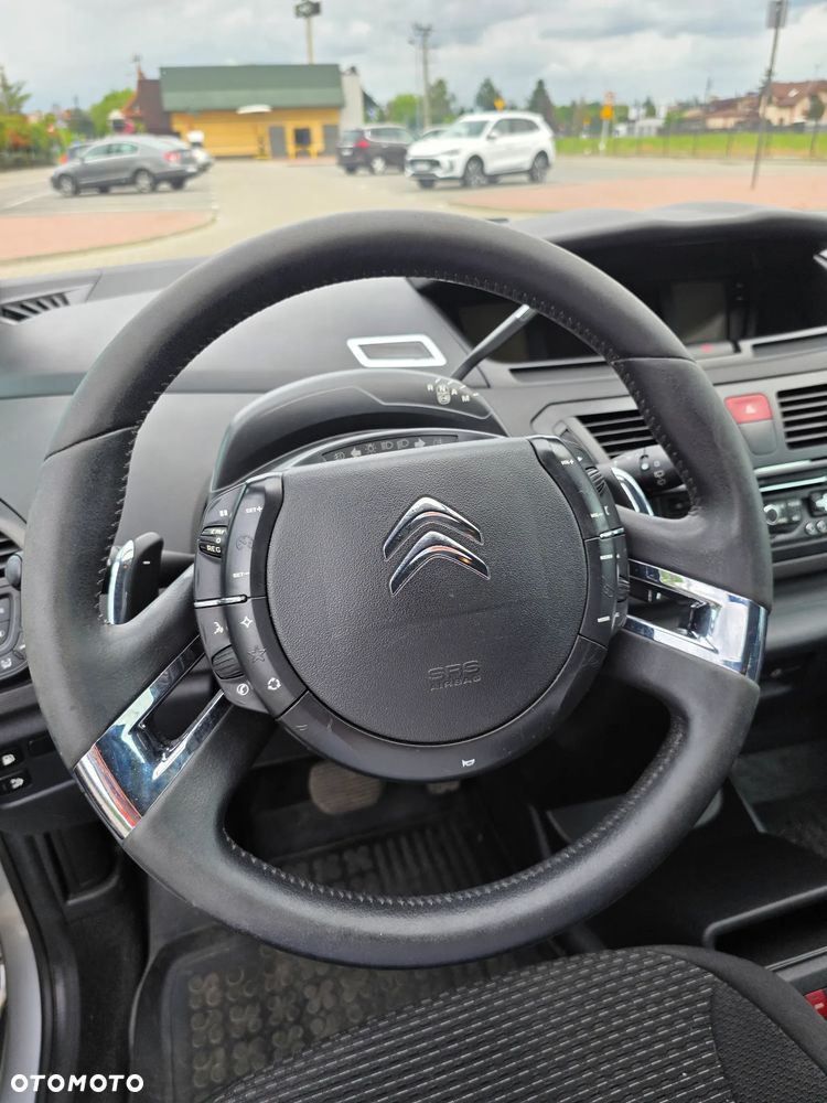 Citroën C4 Picasso - 16