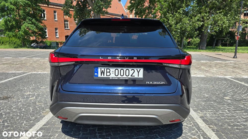 Lexus RX - 8
