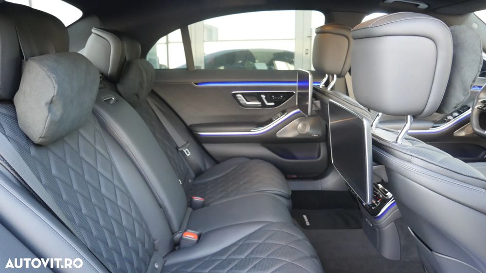 Mercedes-Benz S 500 4Matic L 9G-TRONIC - 36