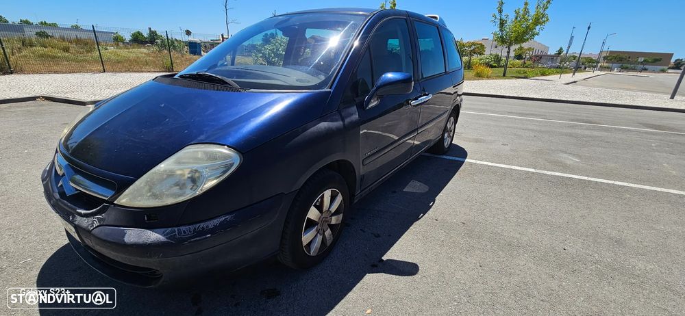 Citroën C8 2.2 HDi 16V Exclusive - 4
