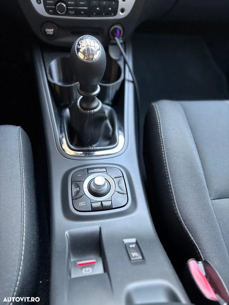 Renault Megane 1.6 16V 110 Paris Business - 13