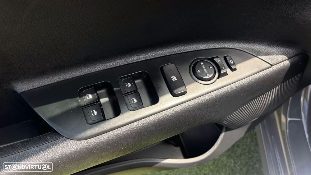 Kia Rio 1.0 T-GDi Drive - 10