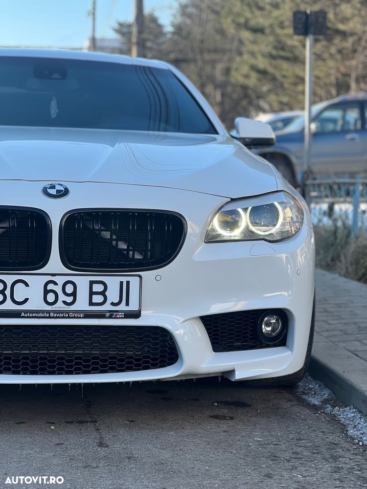 BMW Seria 5 535i xDrive - 11