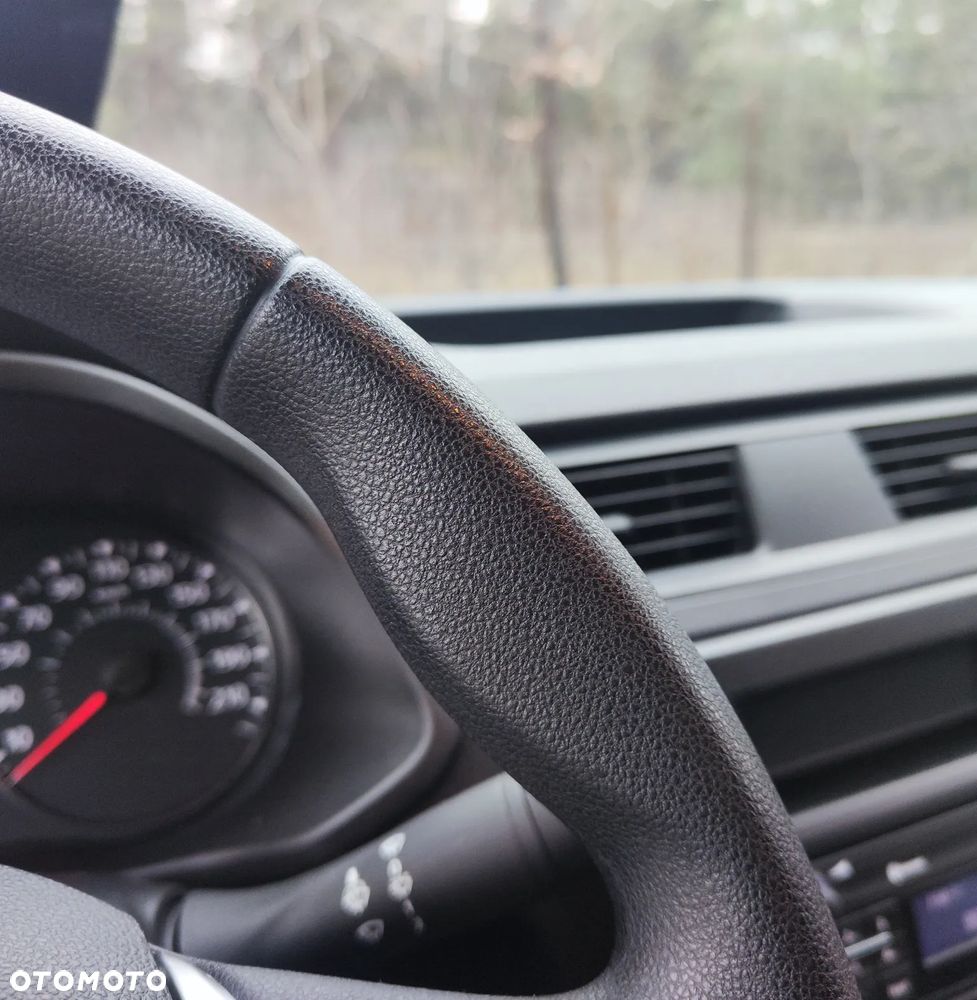 Renault Express - 15