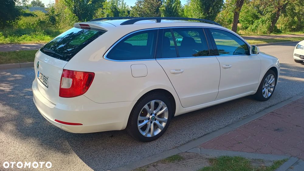 Skoda Superb Combi 2.0 TDI Comfort - 3
