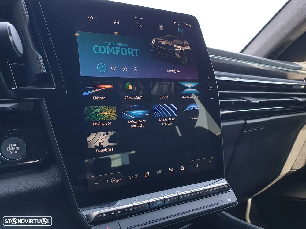 Renault Austral 1.2 E-Tech Iconic Espirit - 18