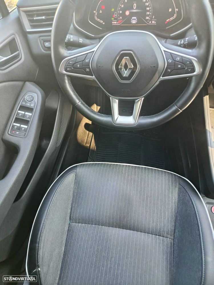 Renault Clio TCe 100 INTENS - 26