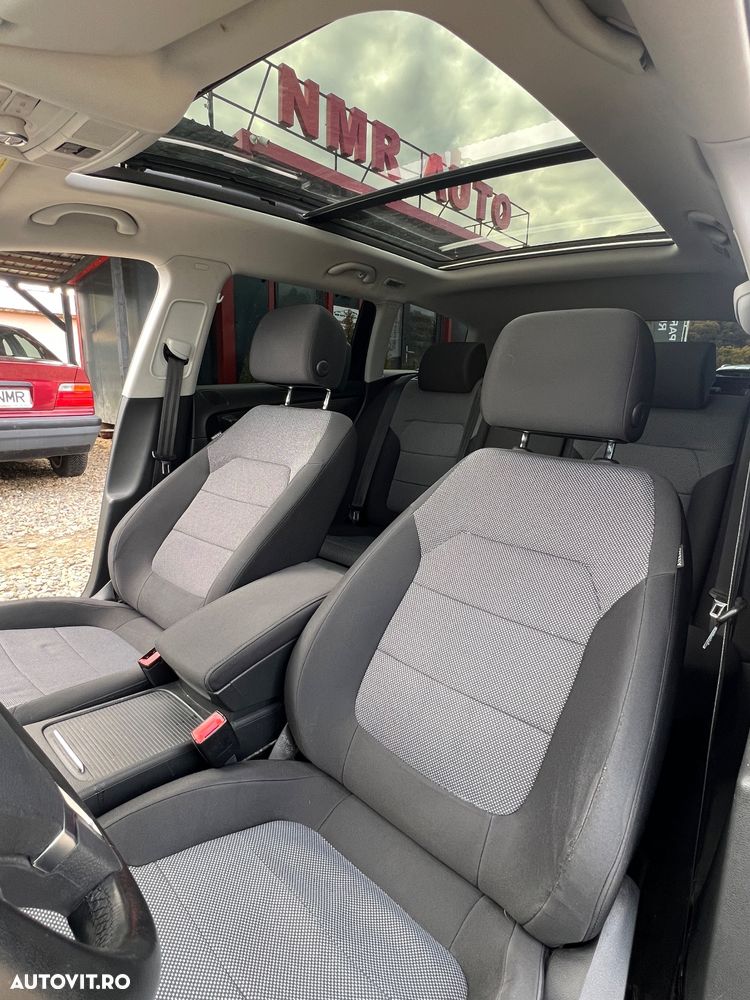 Volkswagen Passat Variant 1.6 TDI BlueMotion - 19