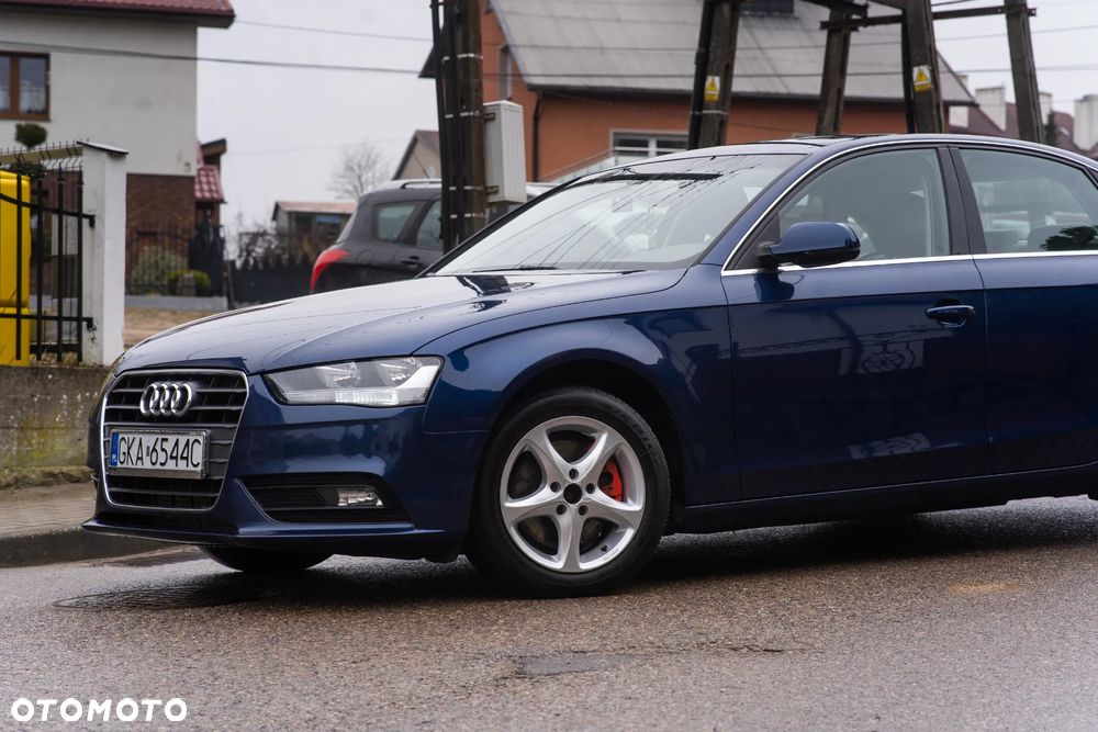 Audi A4 Limousine 2.0 TDI DPF Ambition - 4