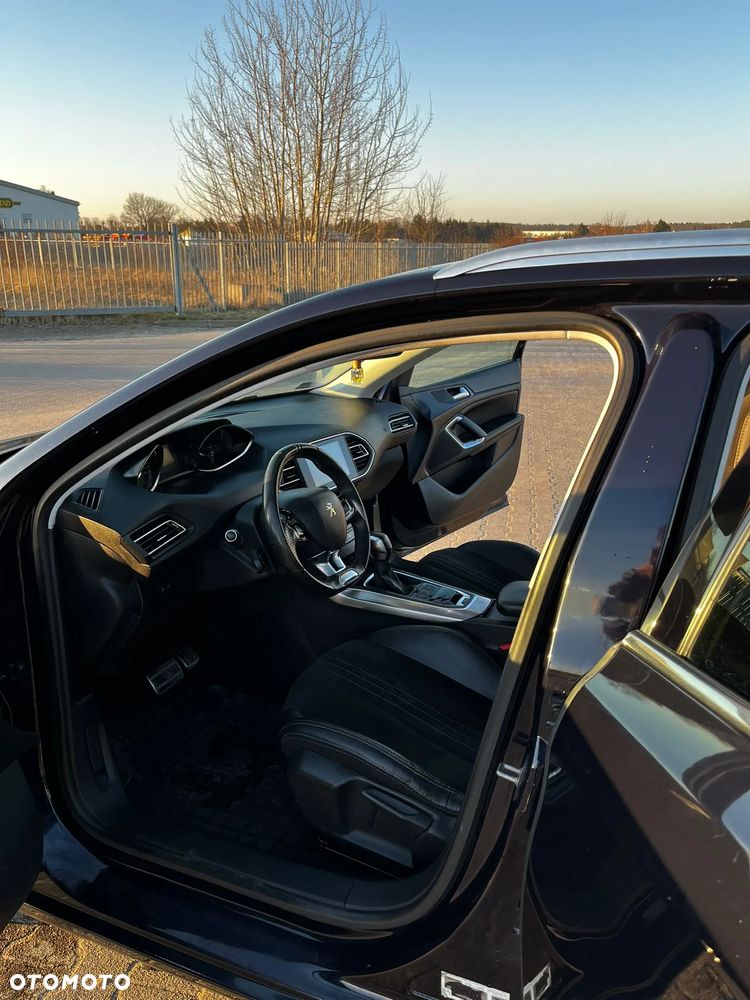 Peugeot 308 BlueHDi FAP 120 EAT6 Stop & Start Allure - 33