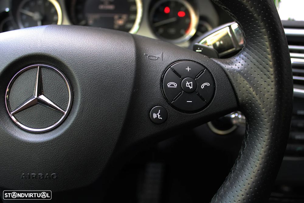 Mercedes-Benz E 350 CDI Avantgarde BlueEfficiency - 37