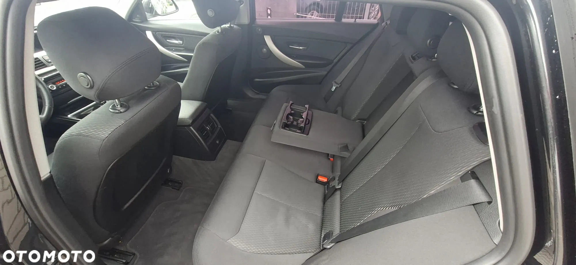 BMW Seria 3 316d Sport Line - 31