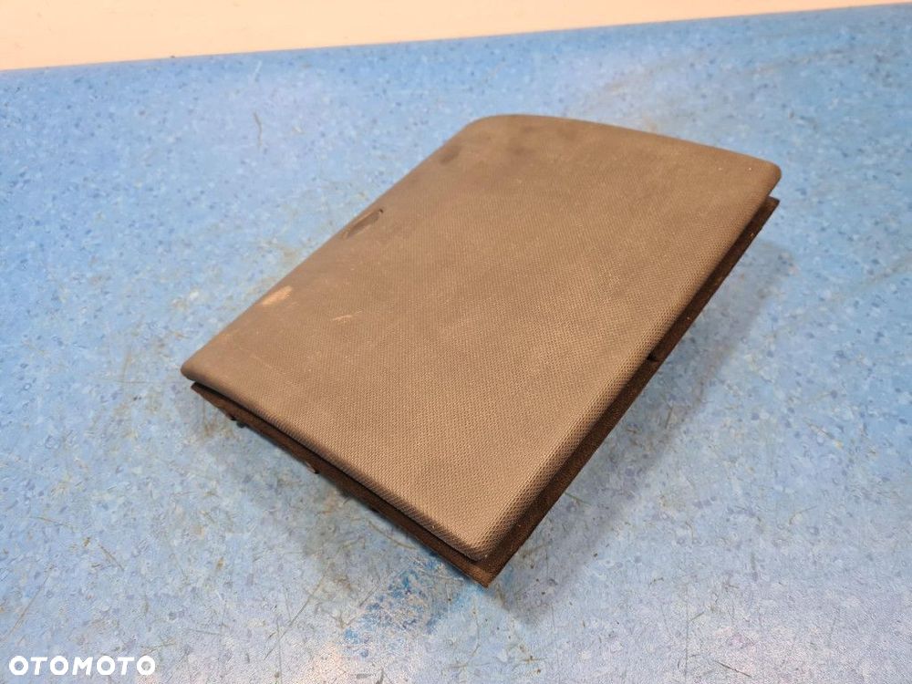 FORD GALAXY I SCHOWEK - 4