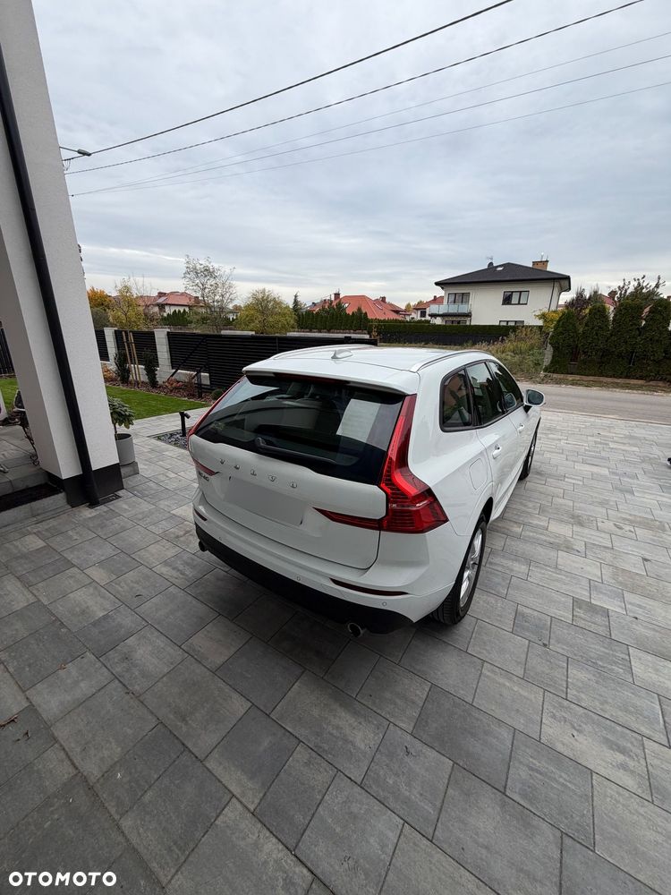 Volvo XC 60 D4 Momentum - 5
