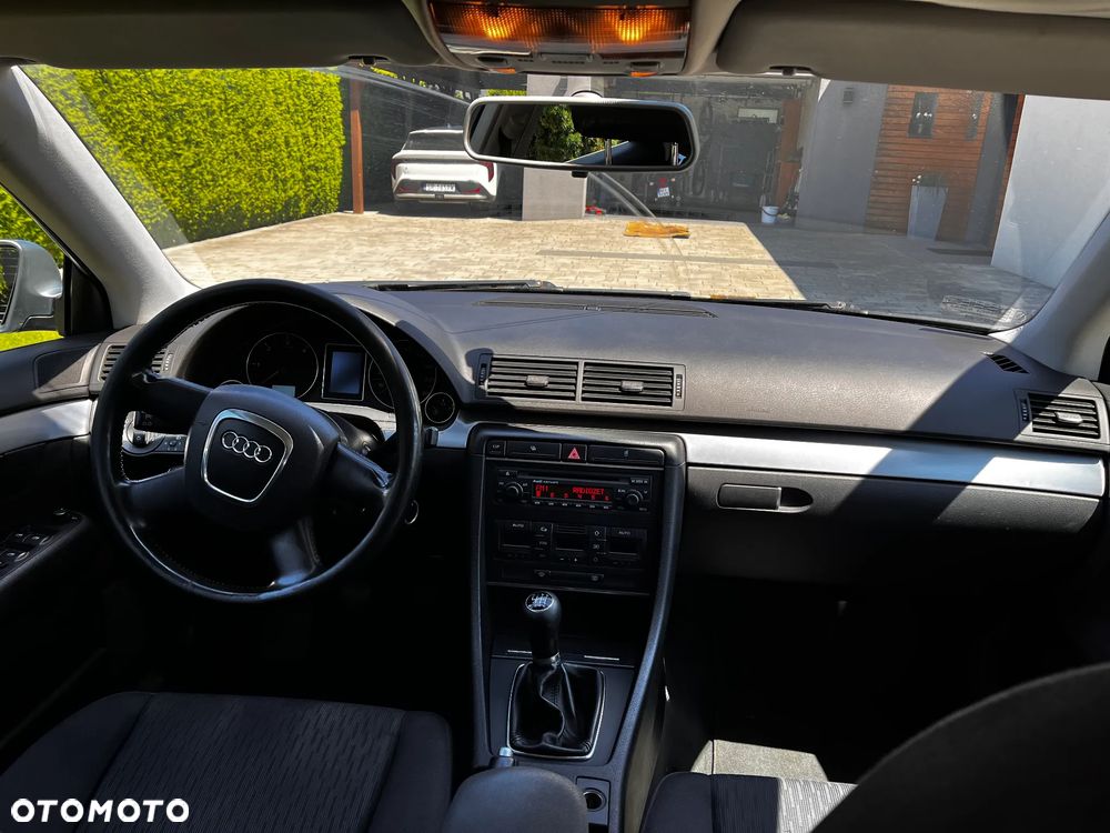 Audi A4 Avant 2.0 TDI - 4