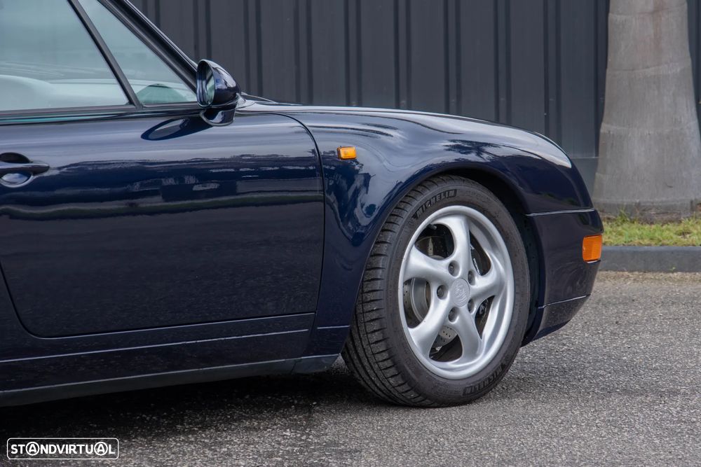 Porsche 911 (993) Coupé 3.6 Carrera 2 - 15