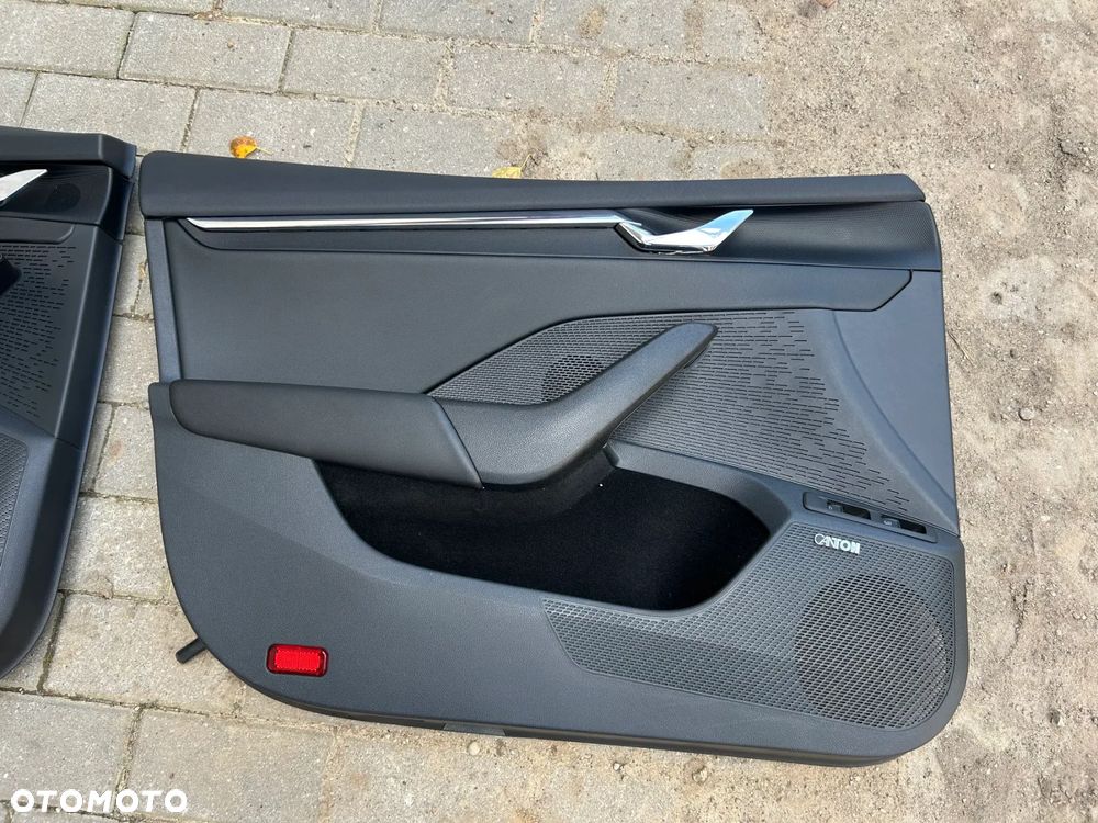 FOTELE KANAPA BOCZKI TUNEL SKODA OCTAVIA 4 IV SKÓRA KOMPLET - 22