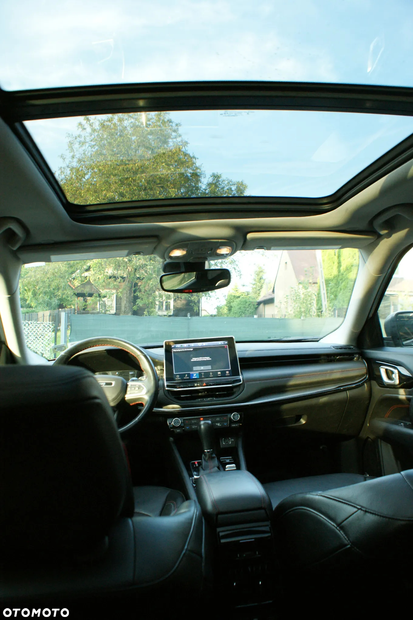 Jeep Compass - 37