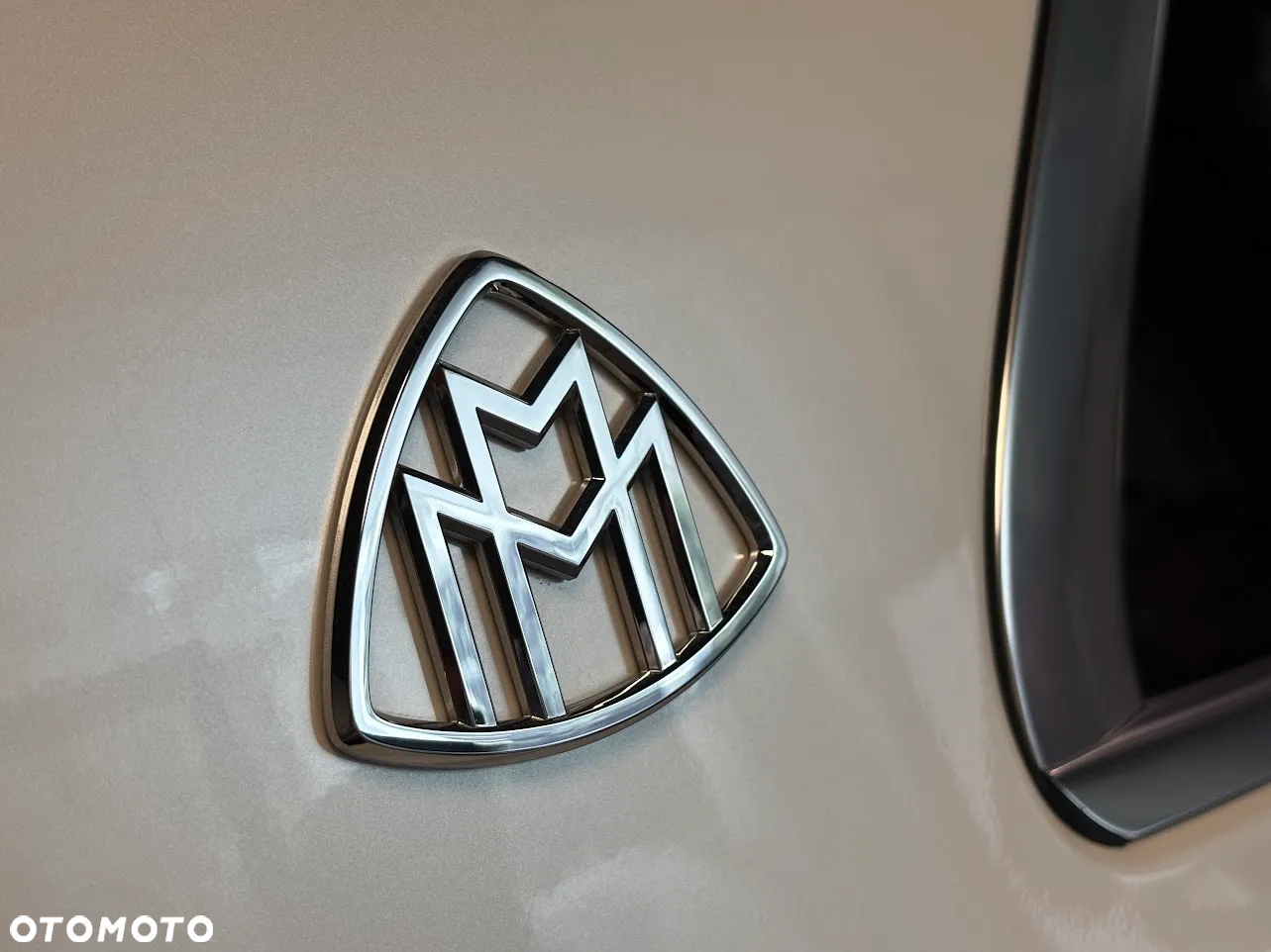 Mercedes-Benz GLS Maybach 600 4-Matic - 7