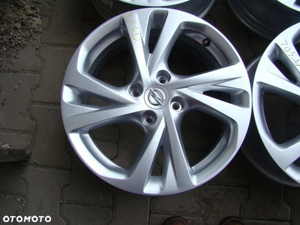 a402 4x108 Opel Corsa F Lancia Ypsilon Peugeot 208 II Citroen C3 IV Fiat Panda 7jx17 - 4