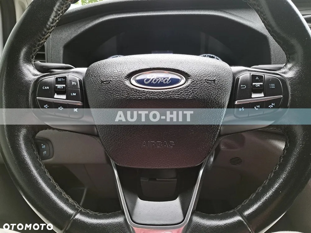 Ford Transit - 25