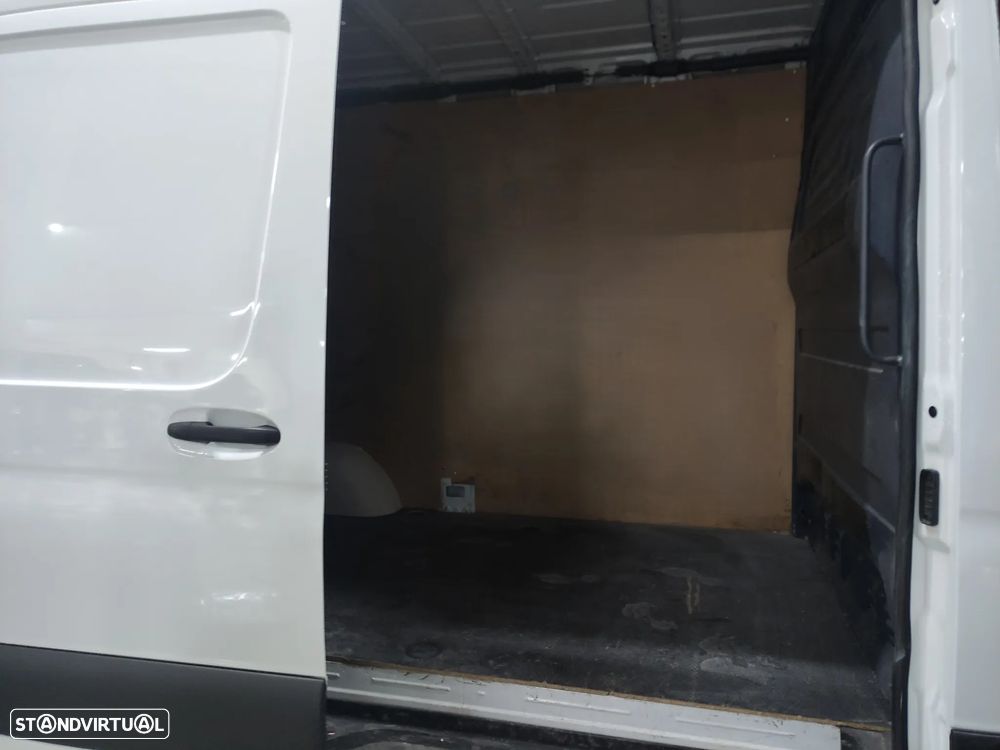 Mercedes-Benz Sprinter Furgão 315CDI/37 Teto alto LG - 10