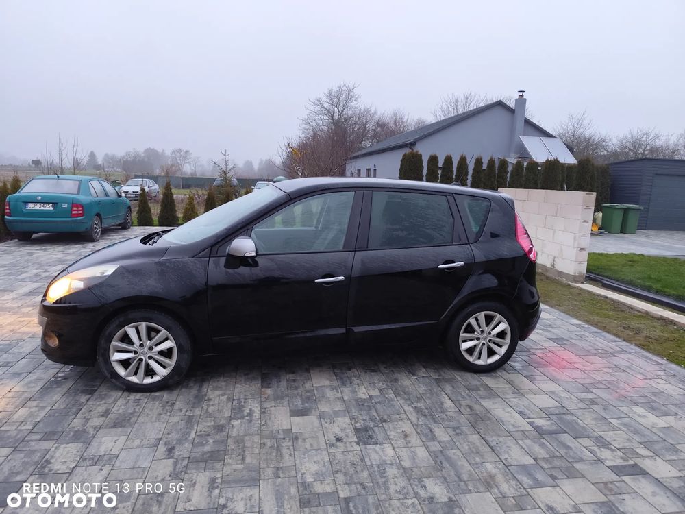 Renault Scenic 1.6 16V 110 Authentique - 3