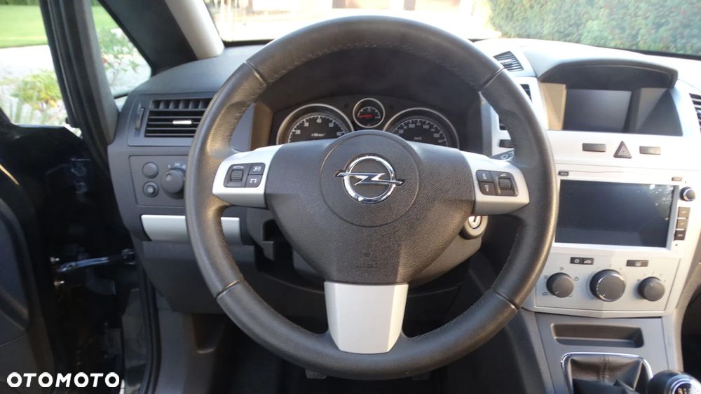 Opel Zafira - 20