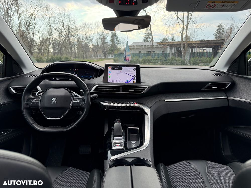 Peugeot 3008 225 e-EAT8 Allure - 8